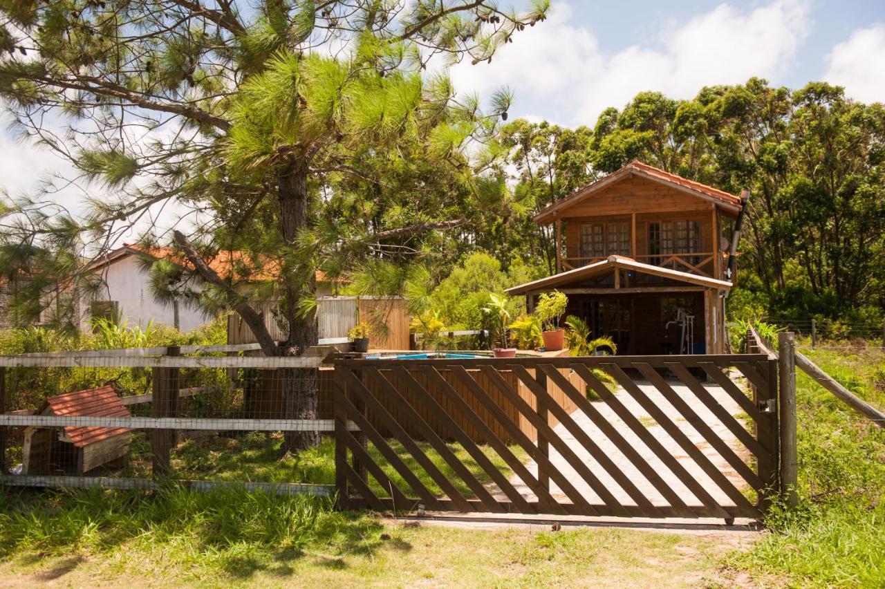 אימביטובה Casa Na Praia Do Rosa Com Piscina מראה חיצוני תמונה